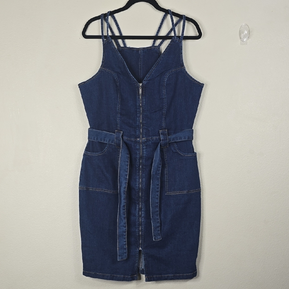 Venus Denim V Neck Zipper Dress With Belt Size 14.